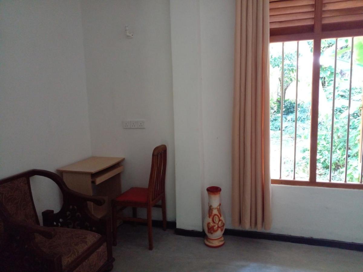 Villa Ameliya Unawatuna Extérieur photo